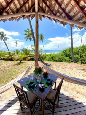 Fazenda Maison Beach Front Bungalow
